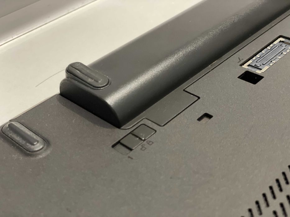 Lenovo T440  - Core I5 , RAM - 4gb подходящ за Автодиагностика