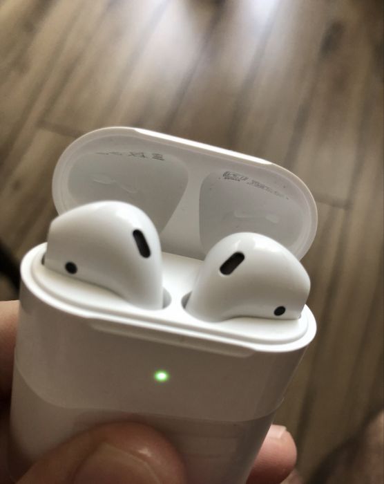 Airpods 2 originale ca noi