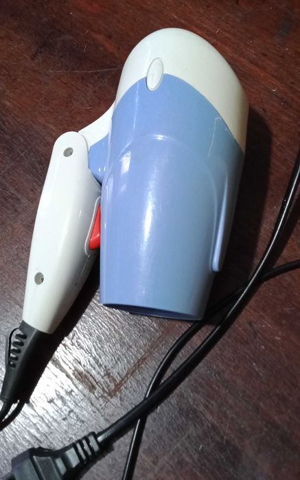 Дорожный фен для волос