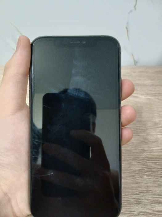 Легендарный Iphone 11 96%