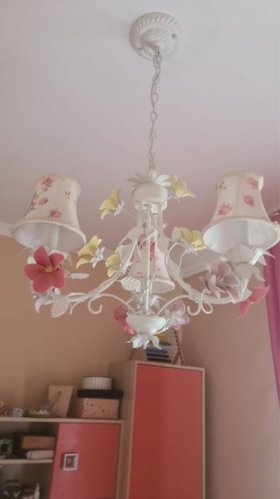 люстра для детской комнаты