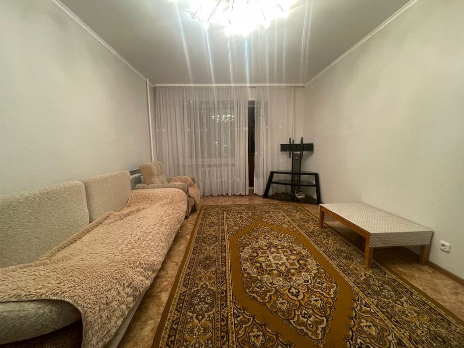 Трёхкомнатная квартира в 5 микр