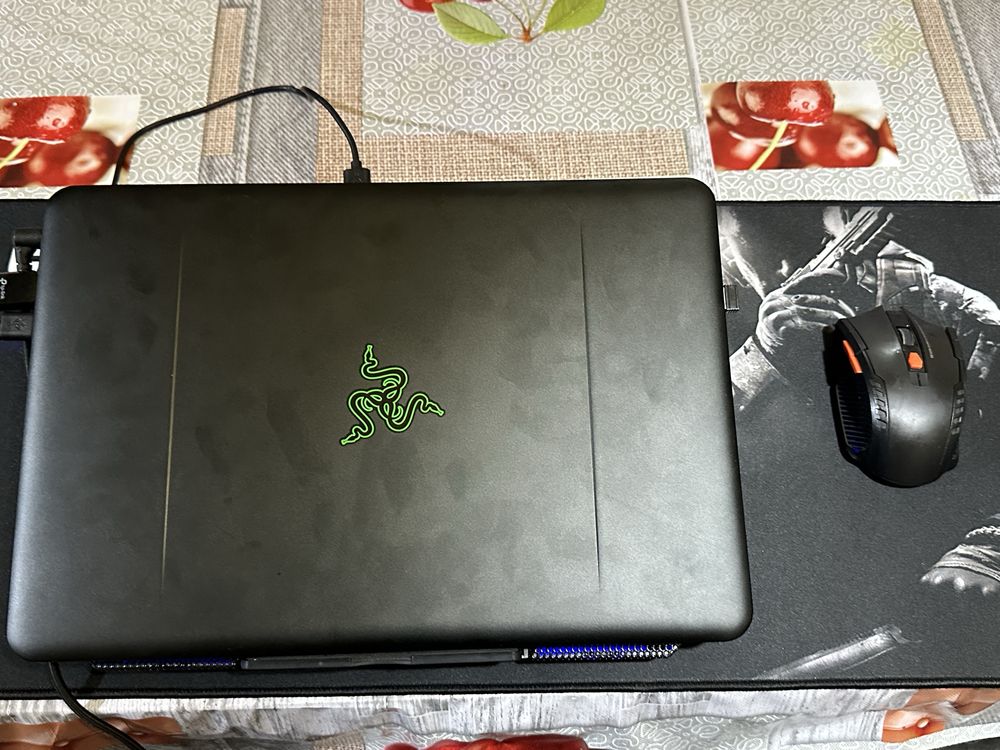 Игровой ноутбук Razer blade 9