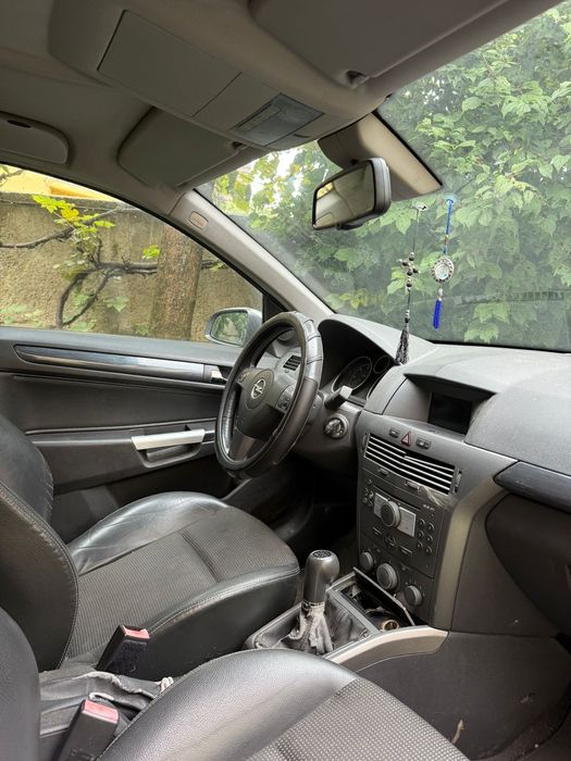 Opel Astra H 1.7 CDTI