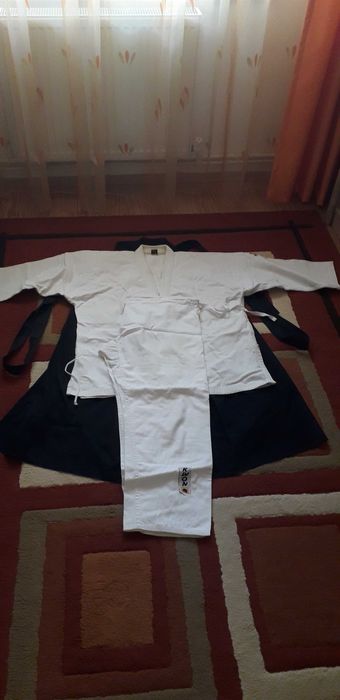 Kimono alb plus hakama