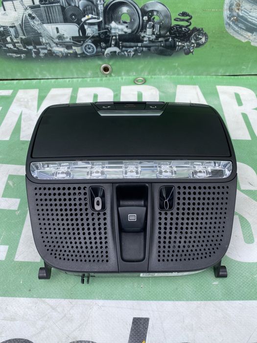 Plafonieră lumini interior Mercedes  C Class W205 cu trapă