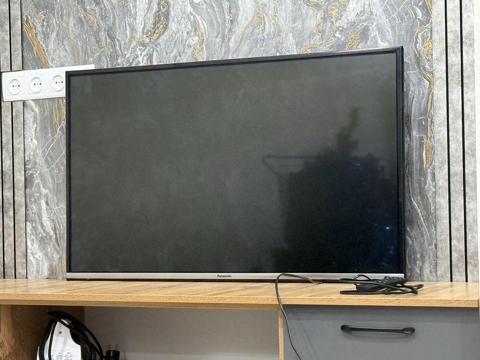 Продам Телевизор смарт