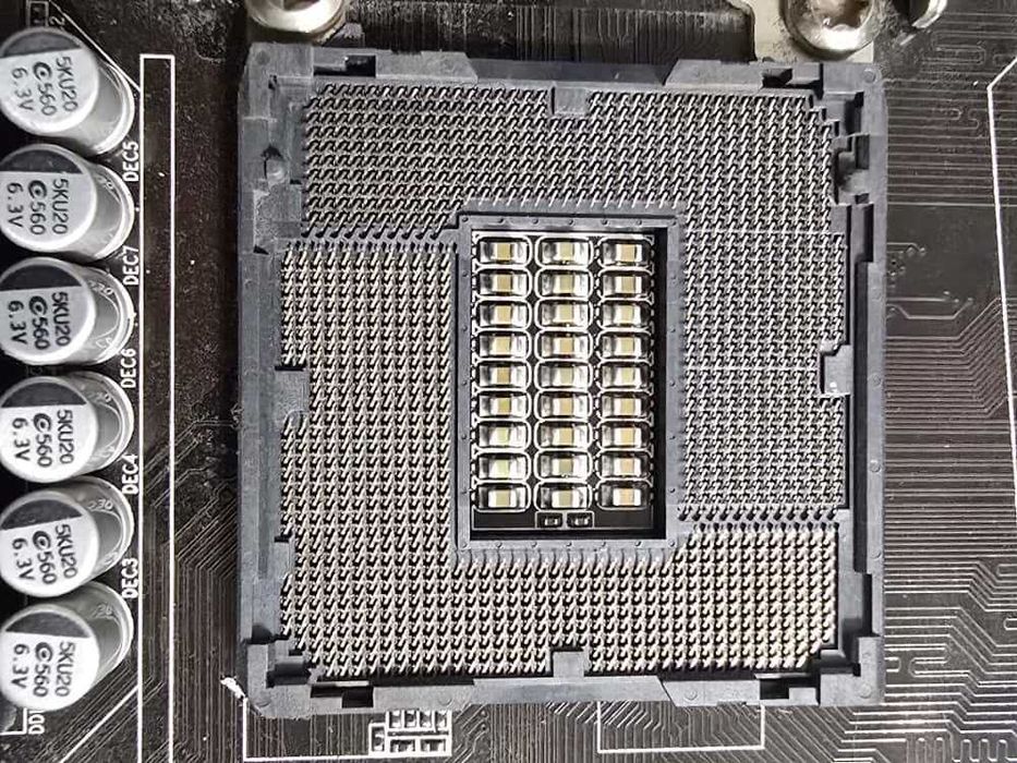 Placa de baza Gigabyte GA-B85M-D3H + procesor I3 4150 + 16GB RAM DDR3