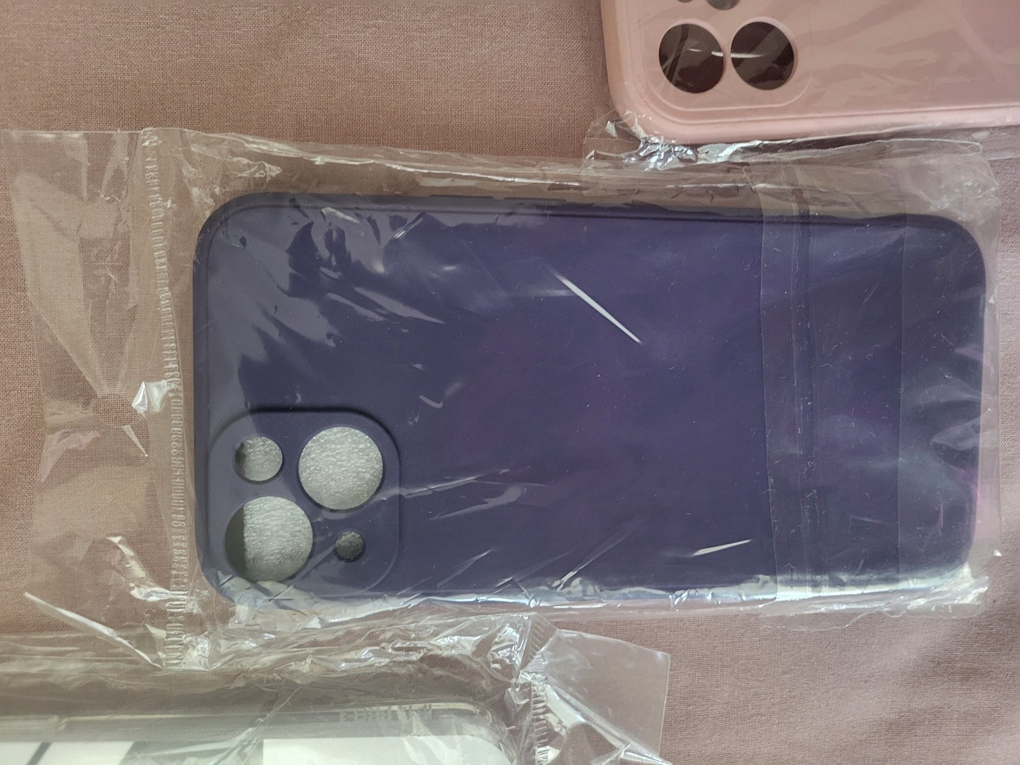 Кейсове за телефони Iphone