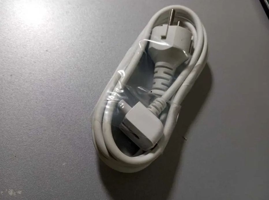 удлинитель на макбук к зарядке на блок питания от MacBook