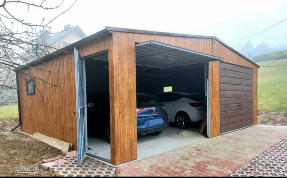 Vand garaje auto pe structura metalica