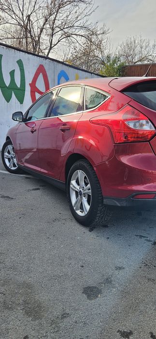 Vând Ford Focus 3 87.000km 2012 benzină