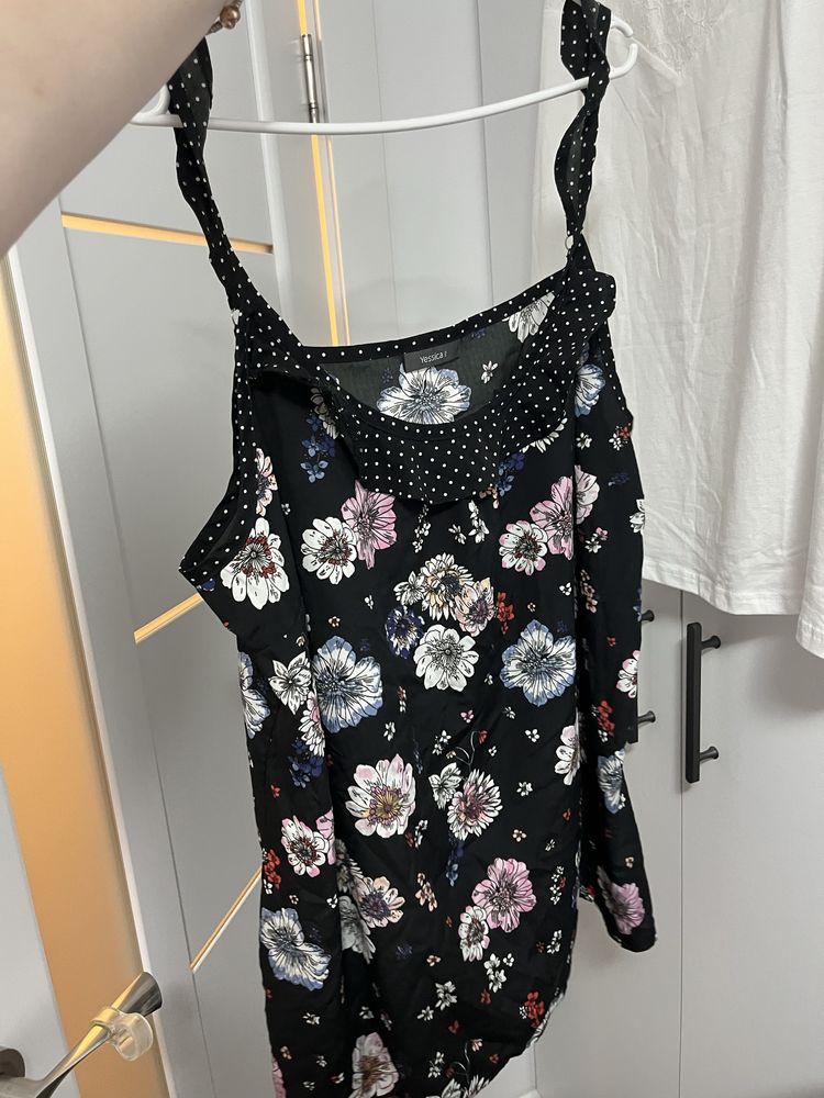 Maieu dama cu flori