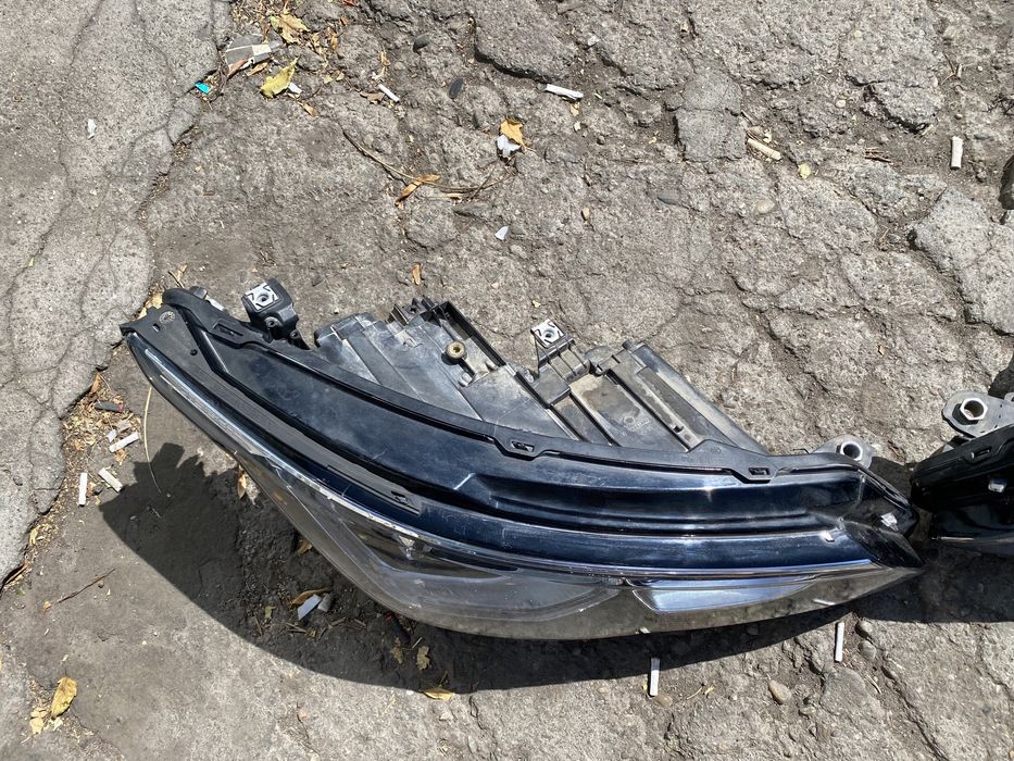 Far VW Golf 8 2020 - 2023 Faruri stanga dreapta Matrix