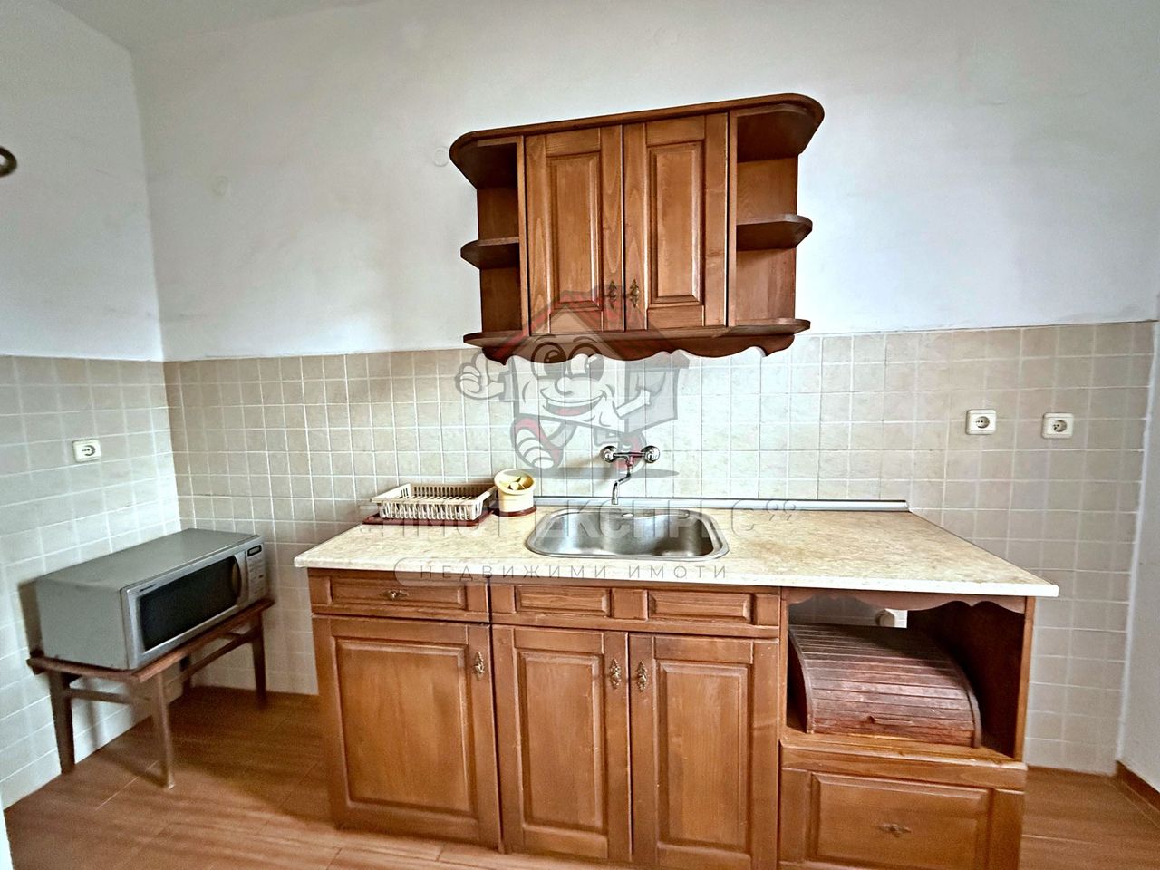 Дава се под наем Етаж от къща в Асеновград - 90 кв.м за 204 € - Снимка #8