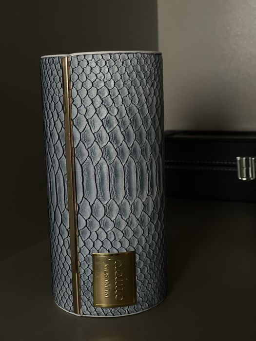 Срочно продам духи оригинал Lattafa Perfumes Musamam White Intense