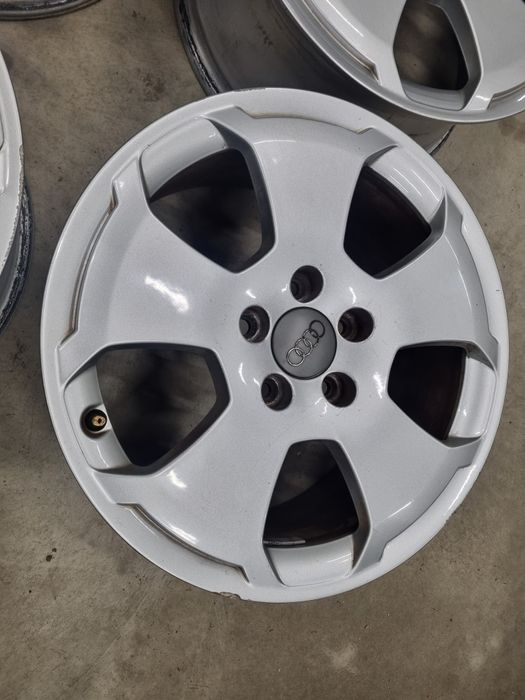 Jante Audi A3 R17 originale [ 5x112]