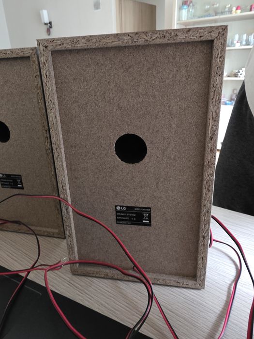 LG CMS2400F HI-FI чисто нови тонколони