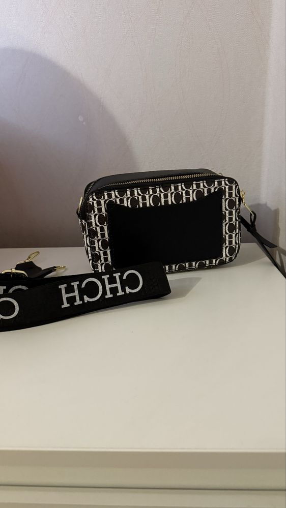 Луксозна чанта Carolina Herrera