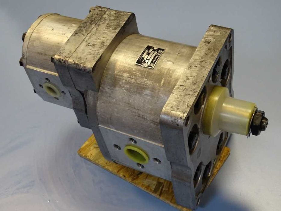 Хидравлична помпа сдвоена A215X/A43X 175 bar