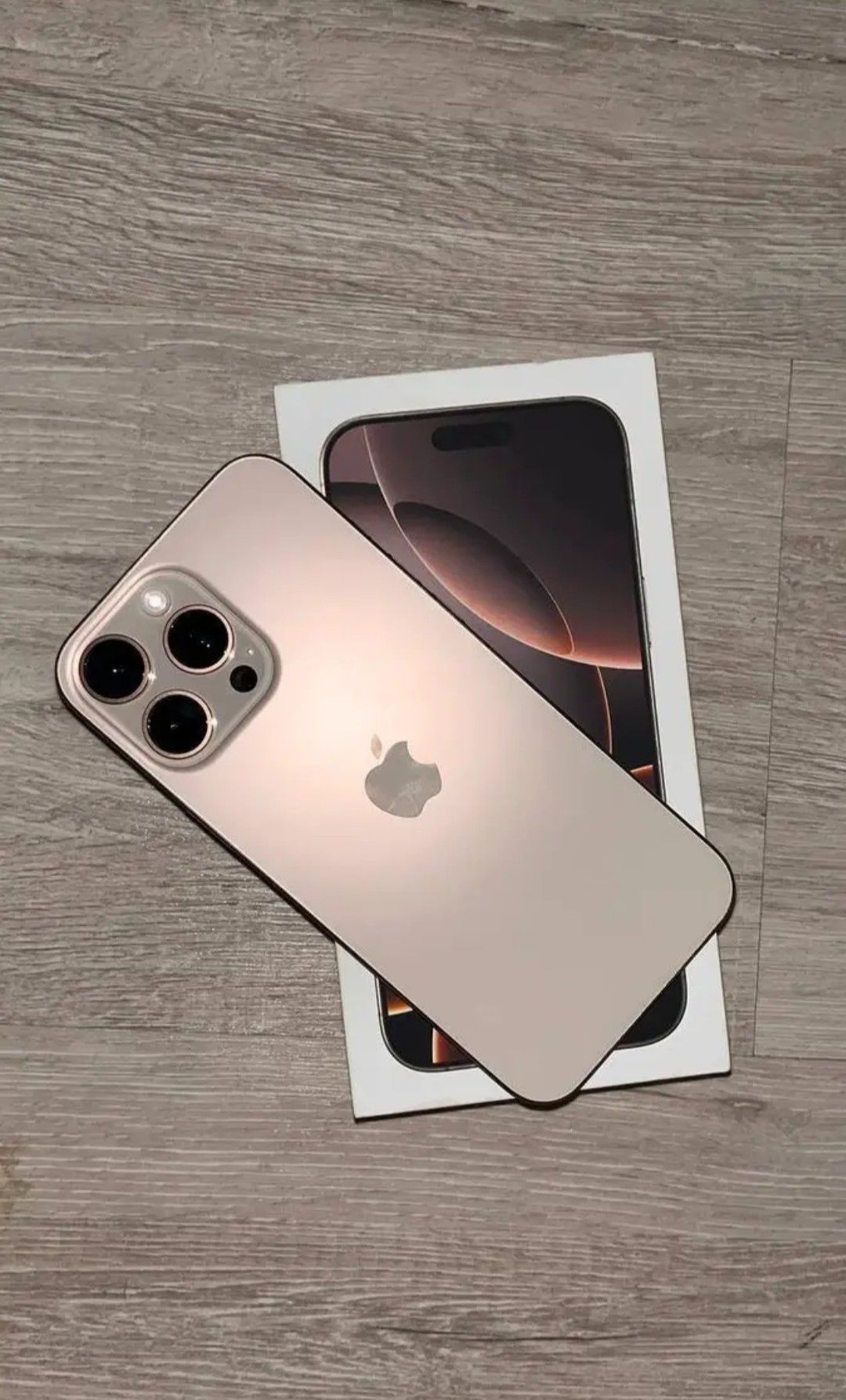 Apple 16 Pro Max