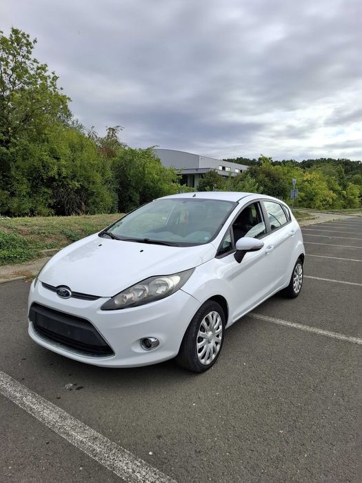 Ford Fiesta Trend 1.4 Benzina + GPL 2010