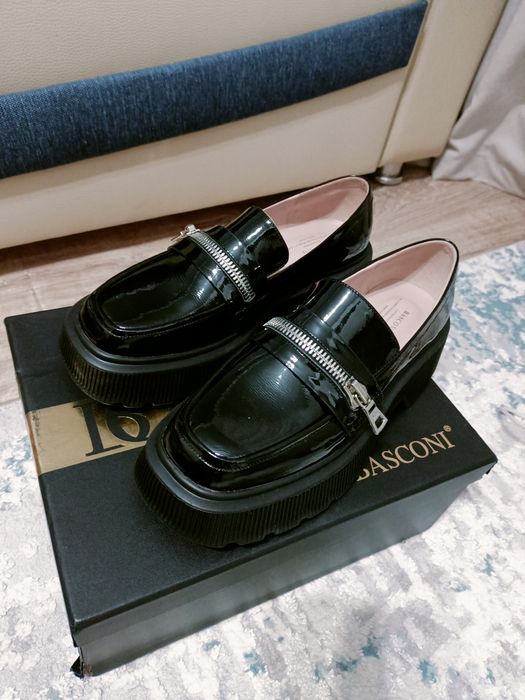 Обувь женская новая