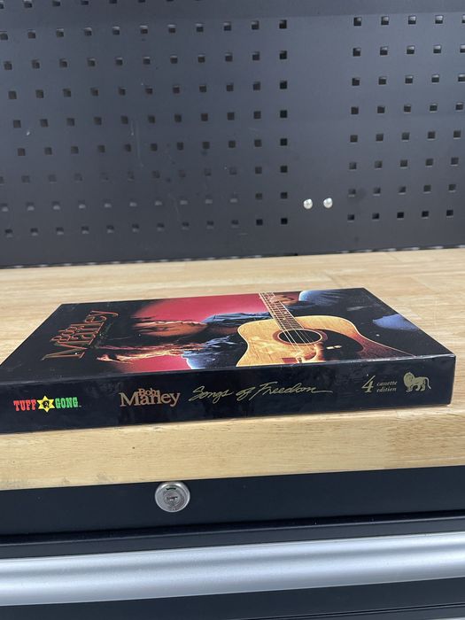 Set 4 casete Bob Marley songs of freedom