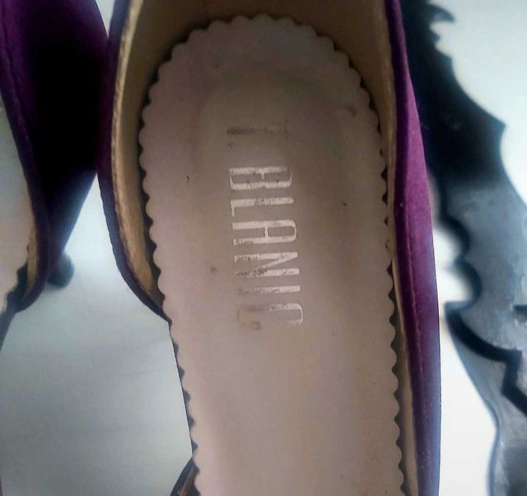 Pantofi eleganti, marimea 35, mov inchis.