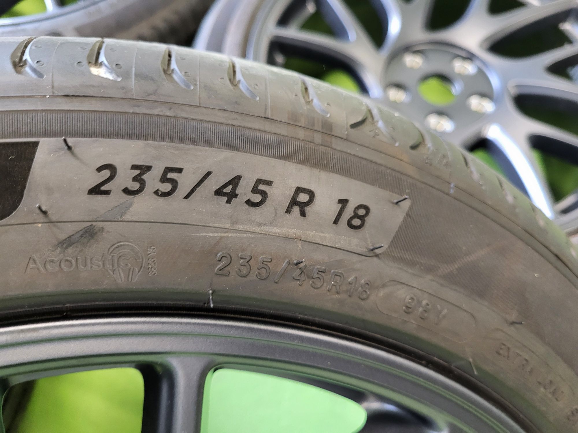 18 5x114.3 Tesla Model 3 235/45/18 Michelin летни гуми 5х114.3 тесла