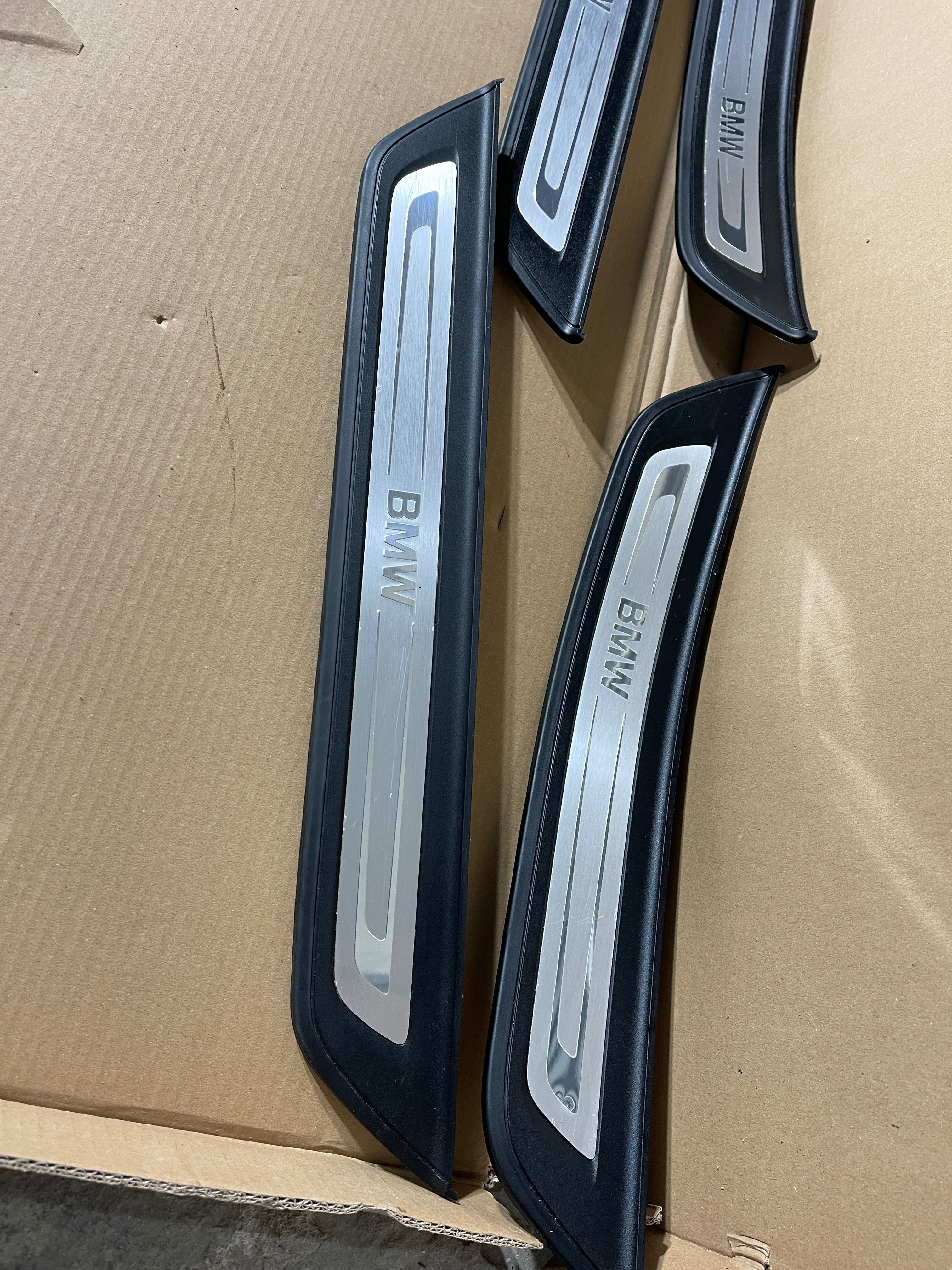 ornament prag BMW Seria 5 g30/31