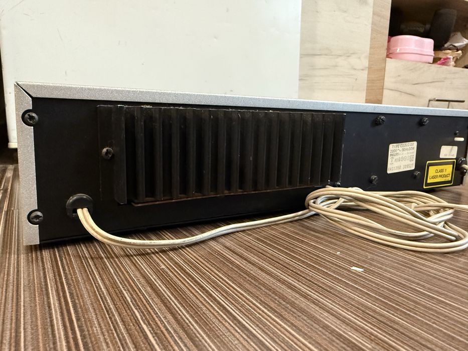 Philips CD-303 Качествен CD Player
