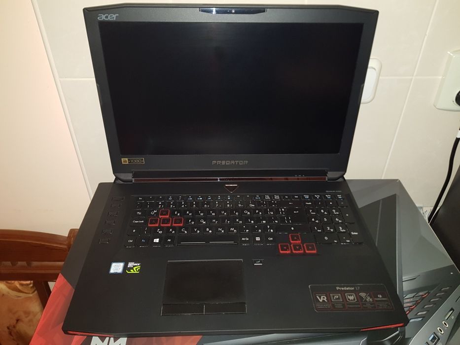 Laptop Acer PREDATOR G5-793 Nvidia GTX 1060 8 Рам 250gb SSD Nvme M2