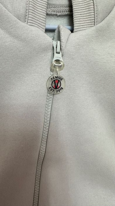 #детское

Новый комбинезон LEMIVE фирма