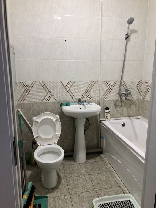 Сергели спутник 16а срочно сдаётся 1 комнатная квартира 1/9/17