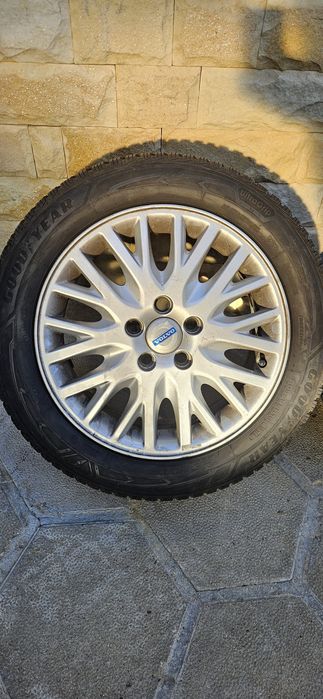 Джанти  5х108 16 със зимни гуми