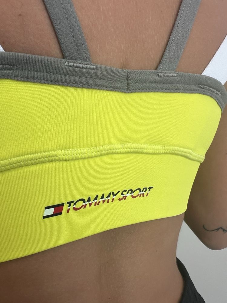 Спортно бюстие в ярък цвят Tommy Hilfiger /XS, S, M, L/