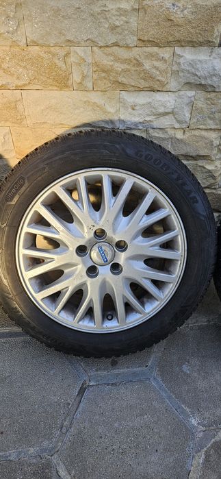 Джанти  5х108 16 със зимни гуми