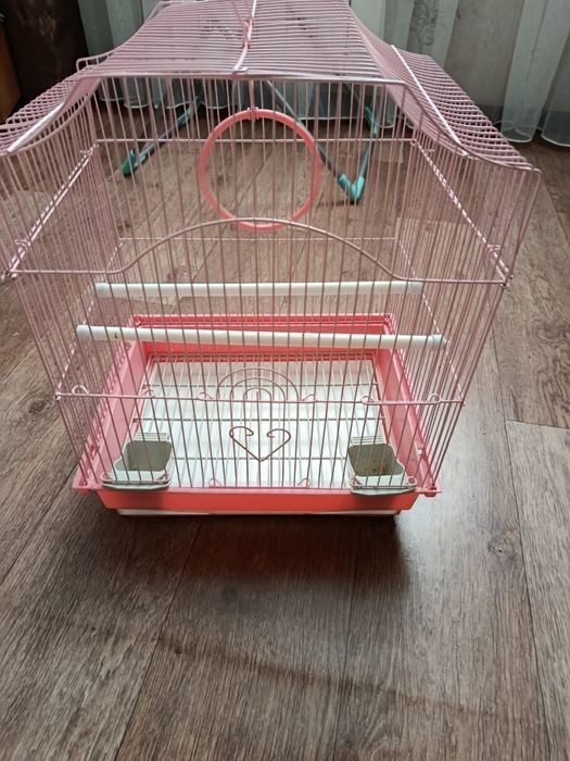 Продам клетку для попугая