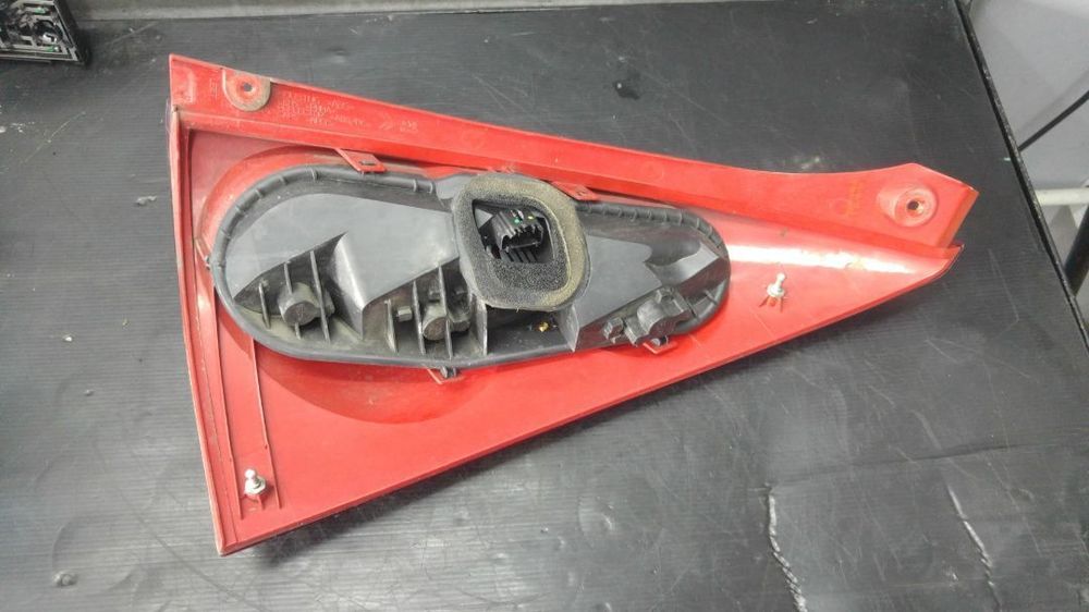 Stop lampa dreapta peugeot 107 81550-0h040