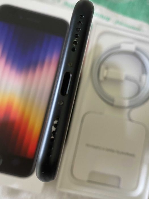 Apple iPhone SE 3rd Gen. 5G - 64GB - Midnight