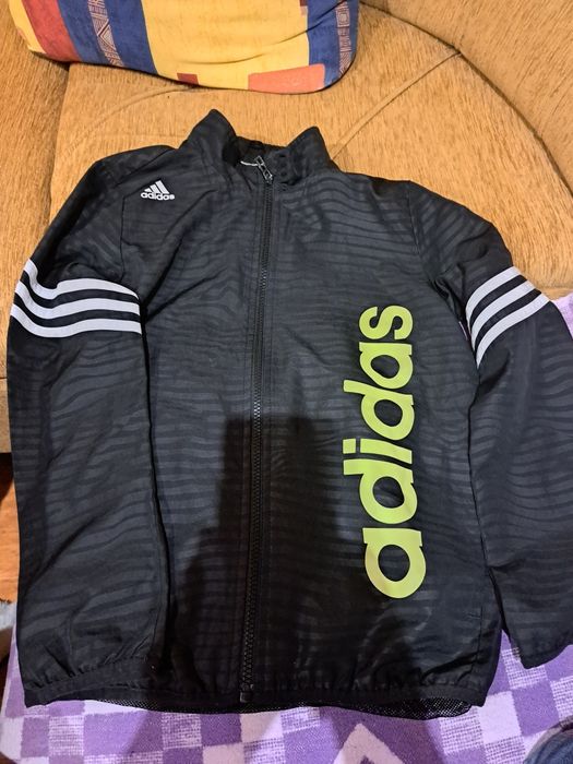 Ветровка"Адидас"146