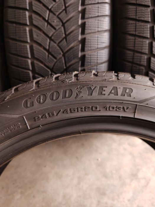 Goodyear 245 45 R20 275 40 R20 M+S Iarna Anvelope Cauciucuri SUV Bmw