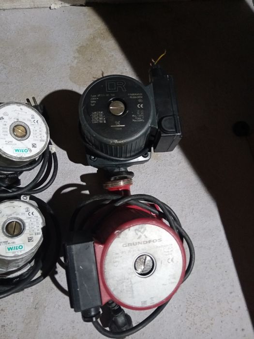 Pompă de recirculare grundfos, wilo