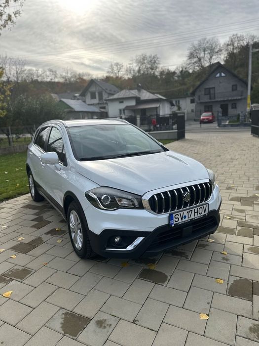 Suzuki SX4 Vând Suzuki S-Cross 2019 in stare perfectă