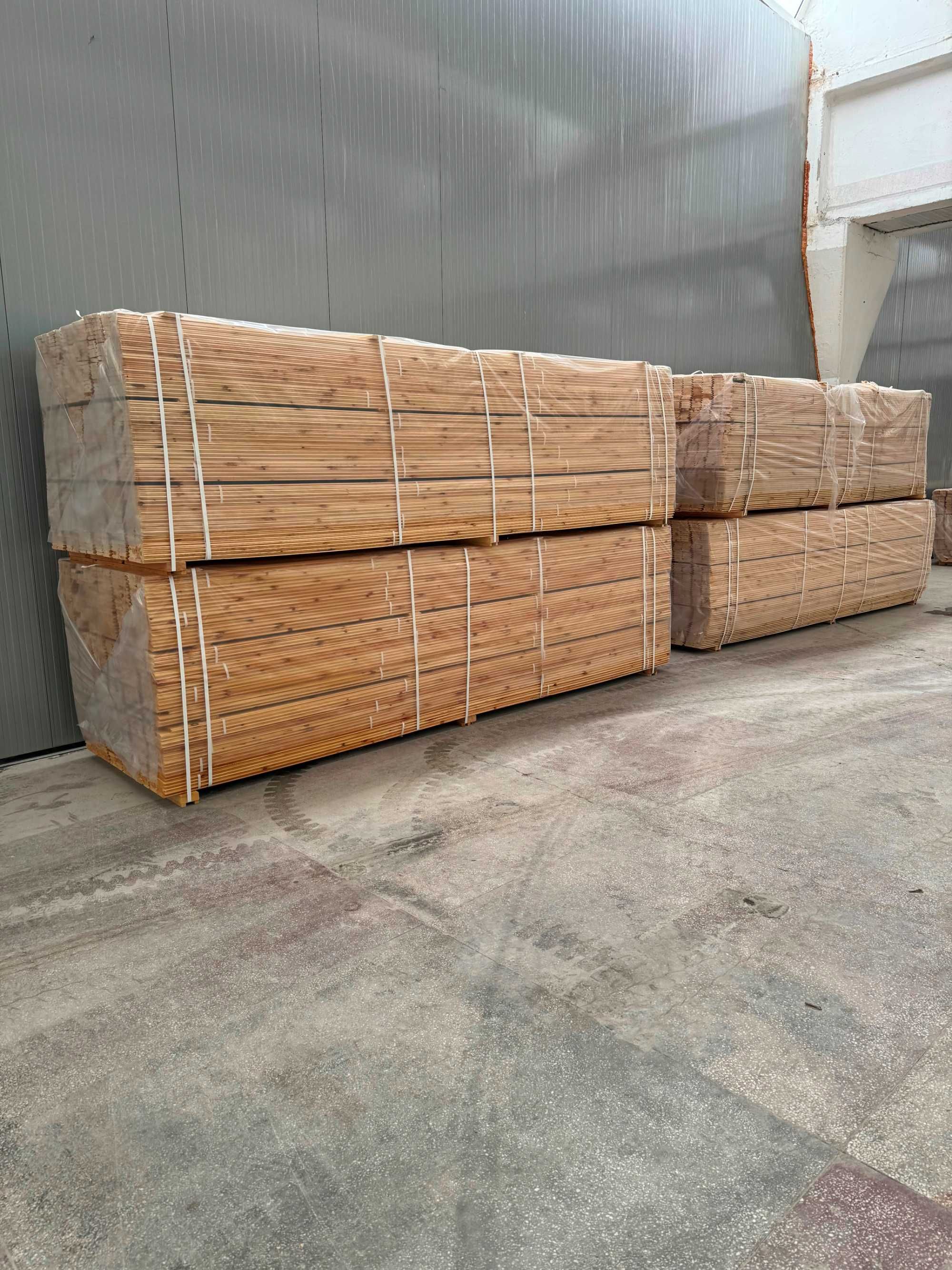 Lambriu lemn rasinoase nordic14 mm, duşumea 20 mm