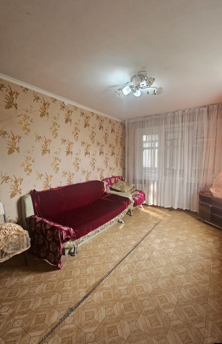 Продам квартиру в районе Уюта