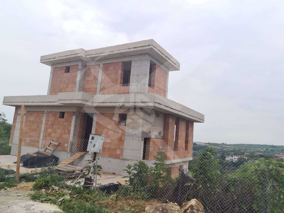 Продава се Къща в Варна, м-т Боровец - юг - 360 кв.м за 723 €/кв.м - Снимка #9