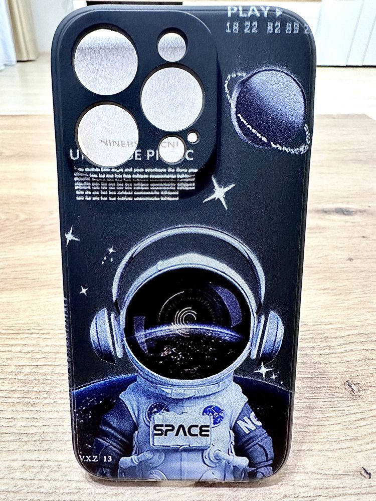 Iphone 14 Pro Astronaut Case - NEW!