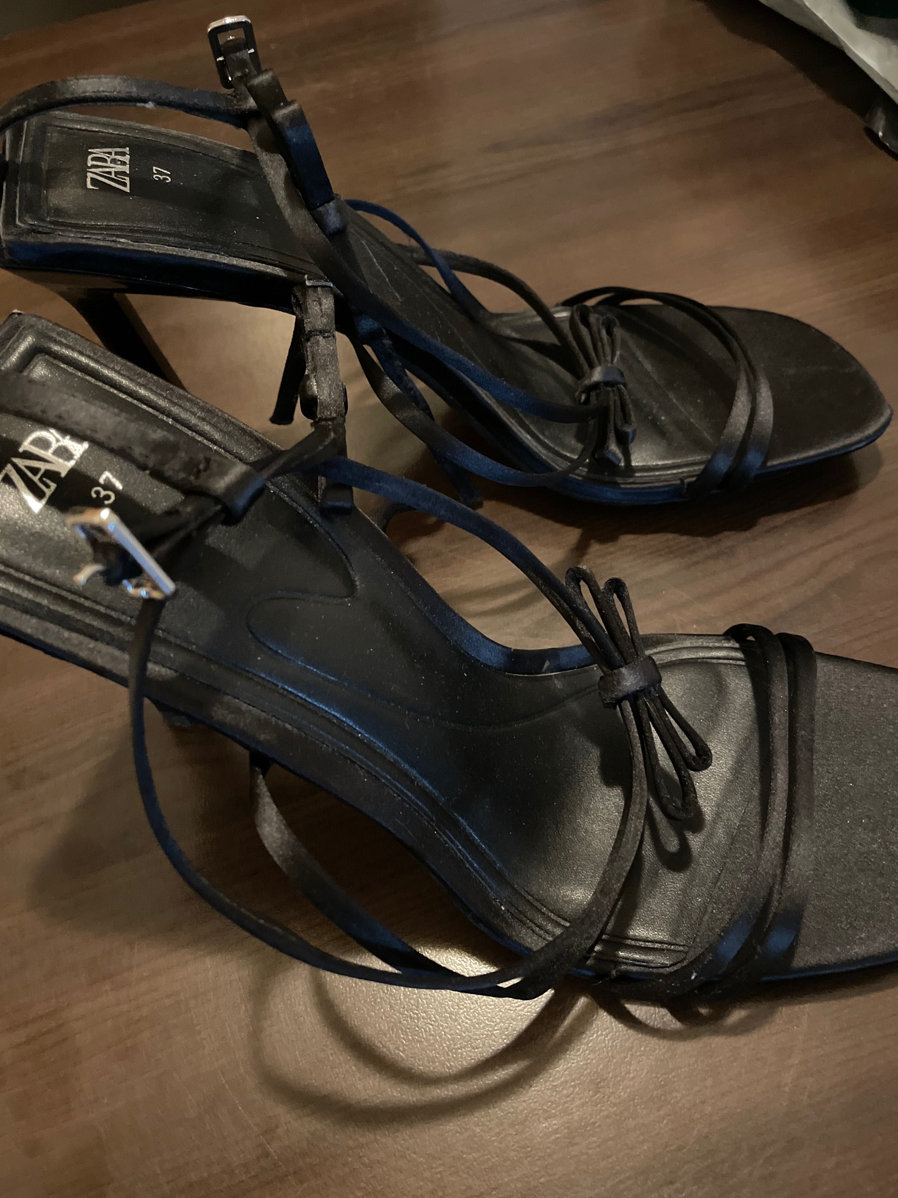 Обувки ZARA сандали с ток 37